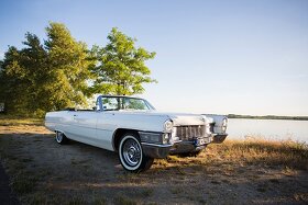 Svadobné auto a fotenie - Cadillac DeVille kabriolet (1965) - 4