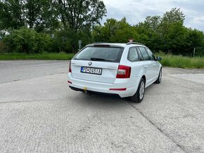 Škoda Octavia Combi 1.6 TDI 110k Business 4x4 - 4