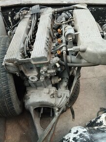 Motor 2.Twinspark Alfa Romeo 75 - 4