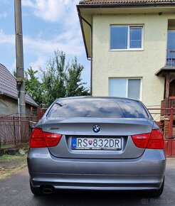 Bmw 318i 2010 - 4