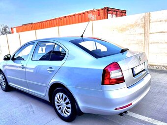 Predám Škoda Octavia 2  Faclieft 1.9 TDI 77kw r.v.2010 - 4