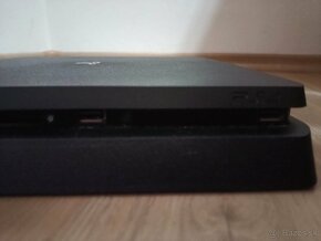 PlayStation 4 Slim 500 GB Edícia 2x ovladač - 4