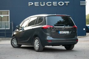 Opel Zafira Tourer 2.0 CDTi ECOTEC 130k Smile - 4