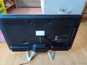 SHARP  LCD COLOUR TV MODEL LC-39LE752V - 4