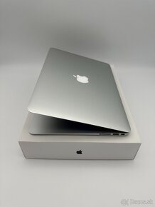 REZERVOVANÝ MacBook Air 13" 2017 128GB Silver KOMPLET - 4