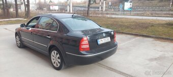 Škoda Superb - 4