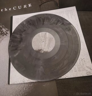 LP The Cure - Songs of a lost world - 4