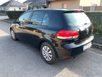 Volkswagen Golf 1.6 tdi DSG - 4