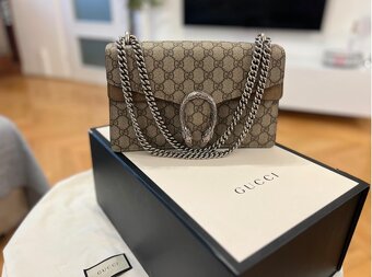 GUCCI Dionysus GG Supreme Small shoulder bag - 4