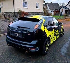 Ford Focus ST - 4