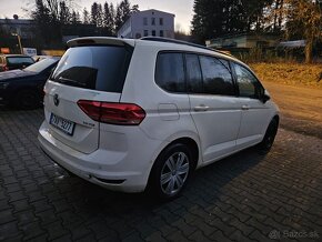 VW TOURAN 2.0 TDI DSG / EL.KUFR TAXI / PLNĚ POJÍZDNÝ - 4