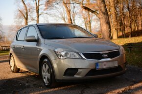 Kia ceed, rok 2010, 1,4benzín - 4