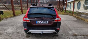 Volvo XC 70 - 4