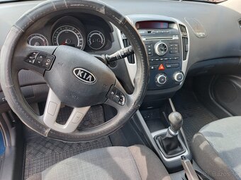 Predám Kia Ceed - 4