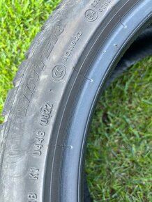 Zimne pneu Pirelli 225/45 R18 DOT0822 - 4