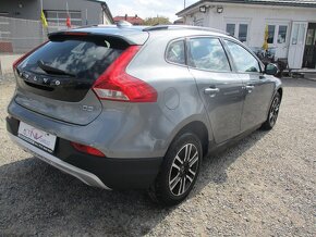 VOLVO V40 2.0D88kw CROSSCOUNTRY 10/2018 bez koroze - 4