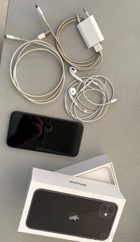 iPhone 11, 64GB - 4