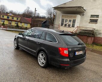 Škoda Superb II Combi 1.6tdi 2011 greenline - 4