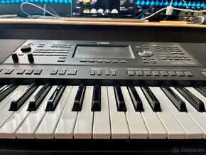 Yamaha psr sx700 + kufor v cene - 4