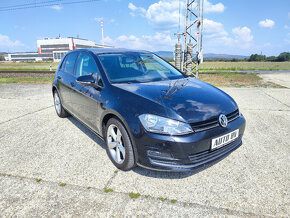 Volkswagen Golf - 4