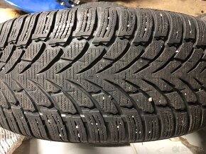 NOKIAN 235/50R19 Zimné - 4