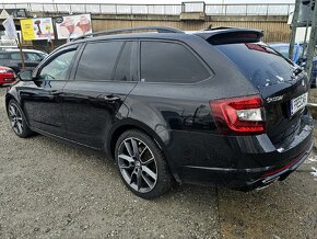 Škoda Octavia Combi 2.0 TDI RS - 4