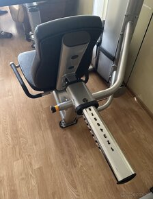 Life fitness leg press - 4