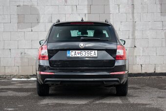 Škoda Octavia Combi 2.0 TDI Elegance/Style DSG Automat - 4