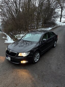 Škoda Superb 2 Sedan 2.0 TDI 103kw bmp Model 2009 - 4