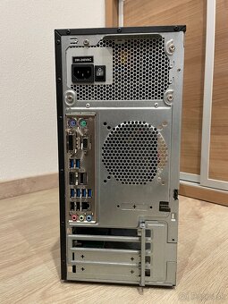 Intel i7 6700 / 16GB RAM / 240 GB SSD - PC zostava - 4