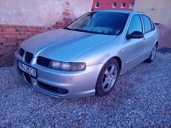 Seat Toledo 1.9 Tdi 110kw ARL FR - 4