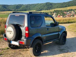 Suzuki Jimny 1.3 - 4