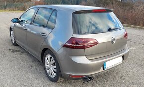 VW Golf 7 2,0 TDI, Highline, DSG, Bi-xenón, r. 2015 - 4