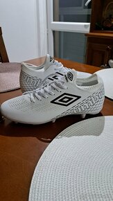 Kopačky nové  UMBRO - 4