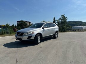 Volvo XC60 4x4 D3  automat  RV 2011 -1. majitel - 4