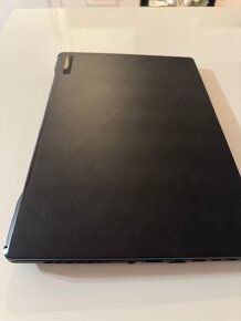 Herný notebook Asus ROG Zephyrus M16 GU6063HR-K8030T Black - 4