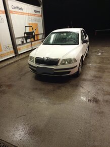 ŠKODA OCTAVIA 1.6 ELEGANCE s LPG 75kw - 4