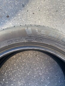 Michelin Primacy 4 - 215/55 R17 - 4