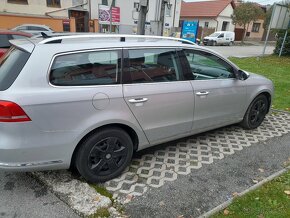 Predám vymením Passat B7 4x4 combi automat 125kw - 4