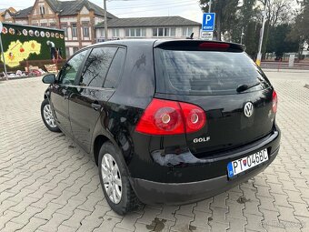 Volkswagen Golf 5 1,9tdi - 4