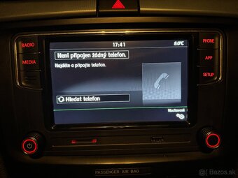 VW RCD360 Pro - 4