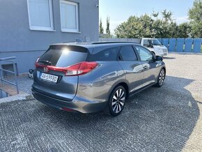 Honda Civic Tourer 1.6 i-DTEC Executive - 4