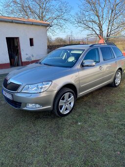 Skoda Octavia II facelift combi - 4