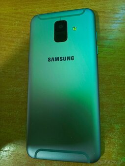 Samsung Galaxy A6 2018 - 4