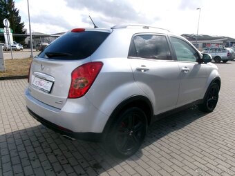 SSANGYONG KORANDO D20T Executive AWD bez koroze 2011 - 4