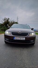 Škoda Octavia Combi 1.6 TDI Elegance - 4