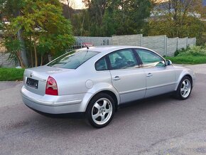 VW Passat 1.9 TDi Highline • 2004 • Klima • Alcantara - 4