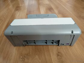 HP Deskjet D 2560 - 4