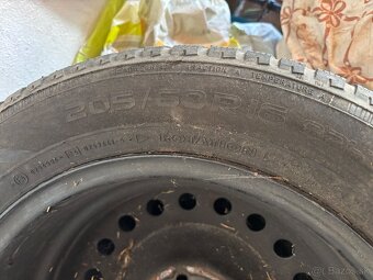 Nokian 4ks 205/55 r16 zimne s plechacmi - 4