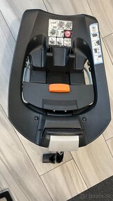 Cybex Aton 5 + base ISO fix - 4